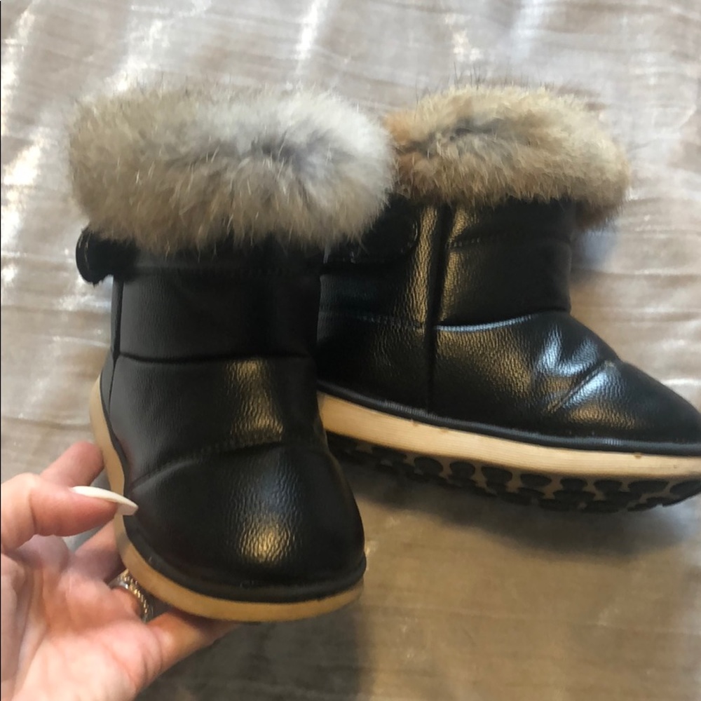 Kids boots